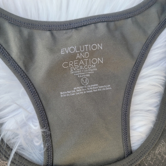 2/$20 Evolution and Creation Metallic Snakeskin Print Crop Top M - Picture 4 of 8